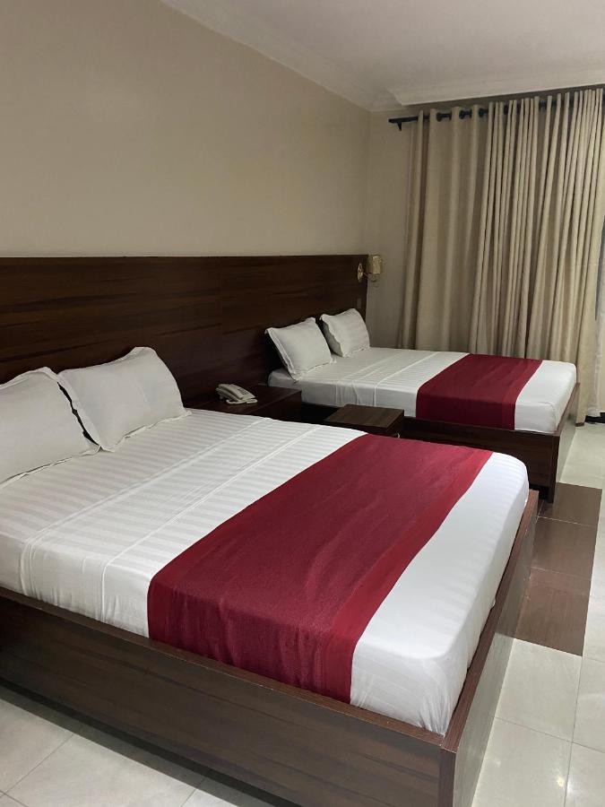 Posh Hotel And Suites Victoria Island Lagos Eksteriør billede